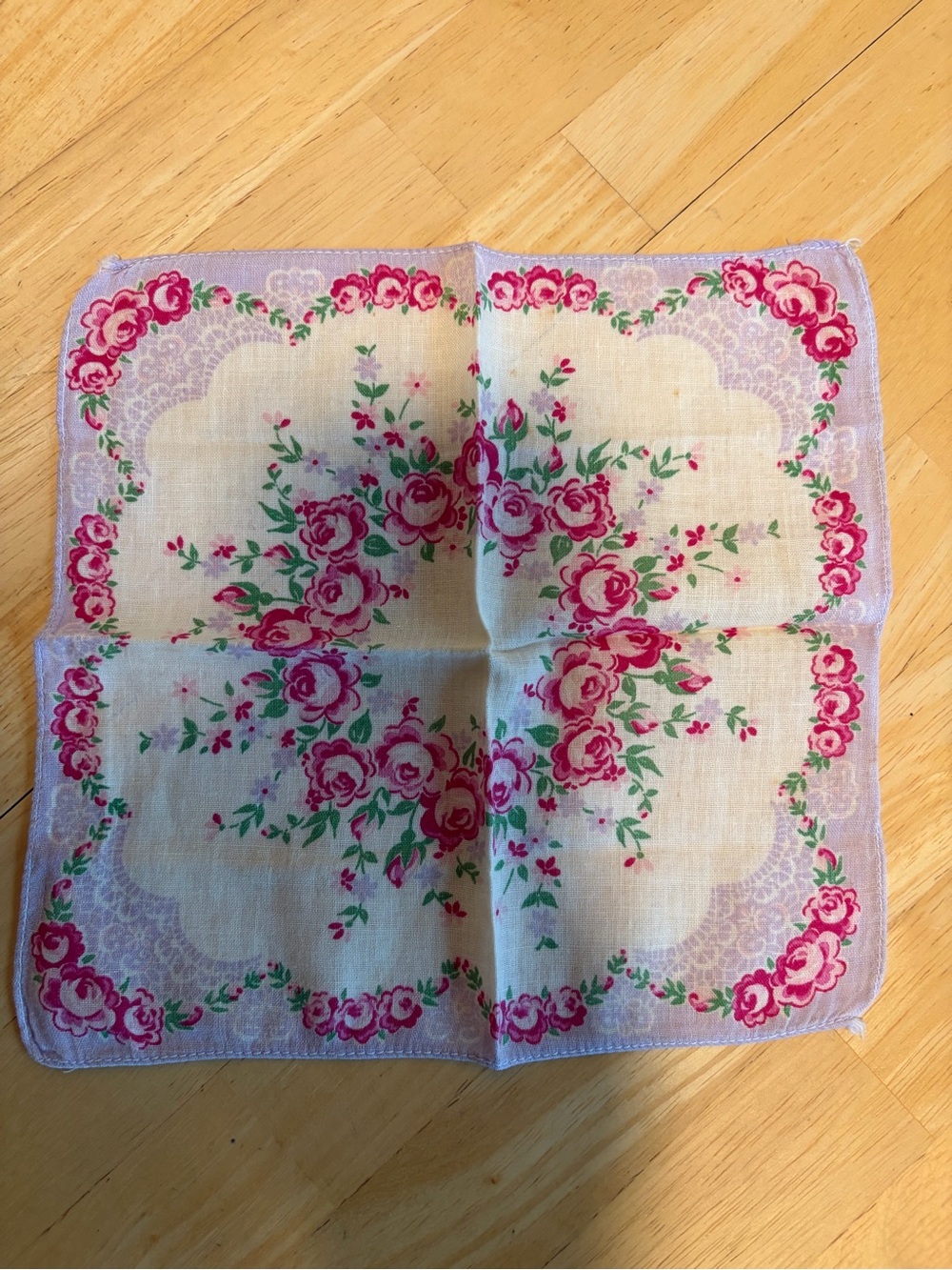 Vintage 1950s Printed Floral Handkerchief - Pink & Red Cabbage Roses, Lavender